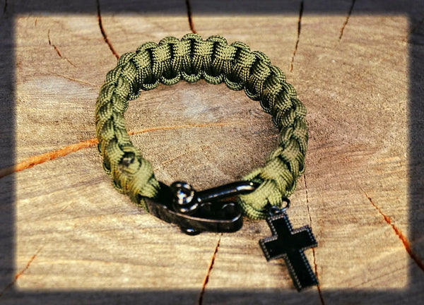 Bracelet en corde de parachute et son crucifix (Noir)